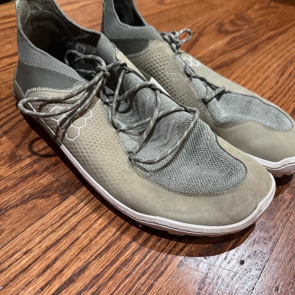 Vivo barefoot Men's Olive Athletic Shoes